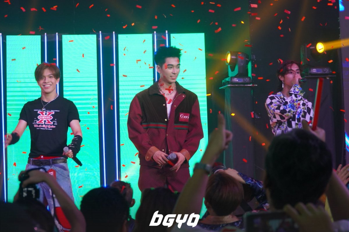 bgyo_ph's tweet photo. #BGYO | Kung ito ay isang PNGNP, sana ito ay maging isang mahaba-mahabang panaginip. 🥺 Mga hanggang next week? 🤭😅

#BGYO_BeUsAlbumShowcase is one of the best moments of our lives yet, thank you so much to everyone who made it EXTRAORDINARY!!! 🥰 https://t.co/8qhxrcGeH9
