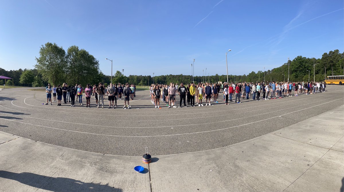Keeping with Hornsby tradition, the 8th grade class took the 2023 picture this morning. #soaringhawks #wearewjcc #hornsbyhawks