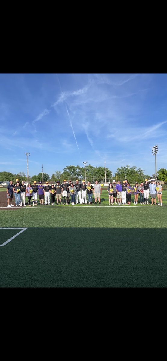 butler_baseball's tweet photo. It was a great Senior Night last night!! https://t.co/wWh2UCeaGW