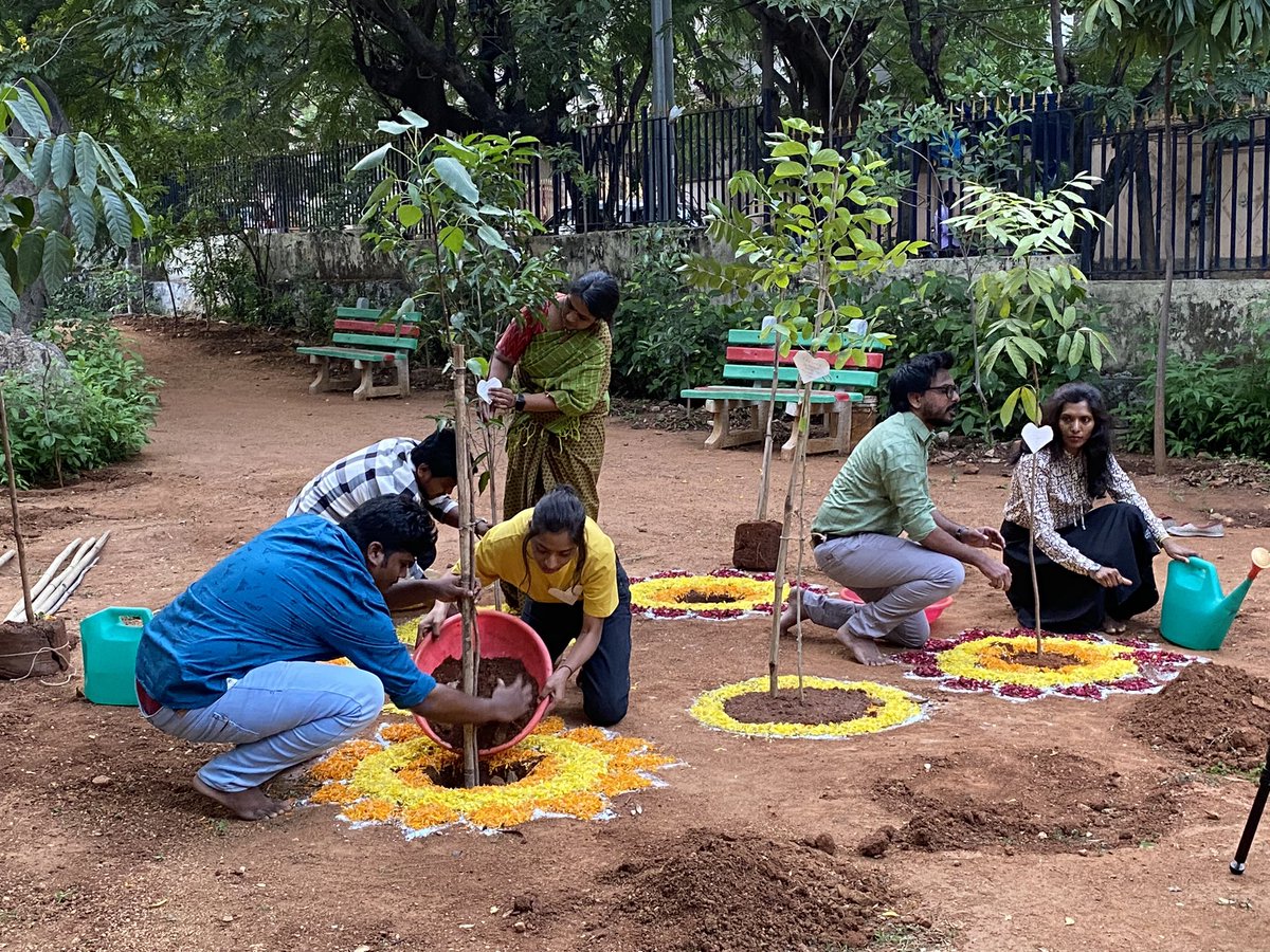 No #NeverAgain We never want #Pandemic to come again. #Haritham, a plantation drive remembering our loved ones whom we lost due to #COVID19. Such a noble cause @charan_tweetz n thank you for making me part of this great initiative. @DrShantaThoutam @nuts2406