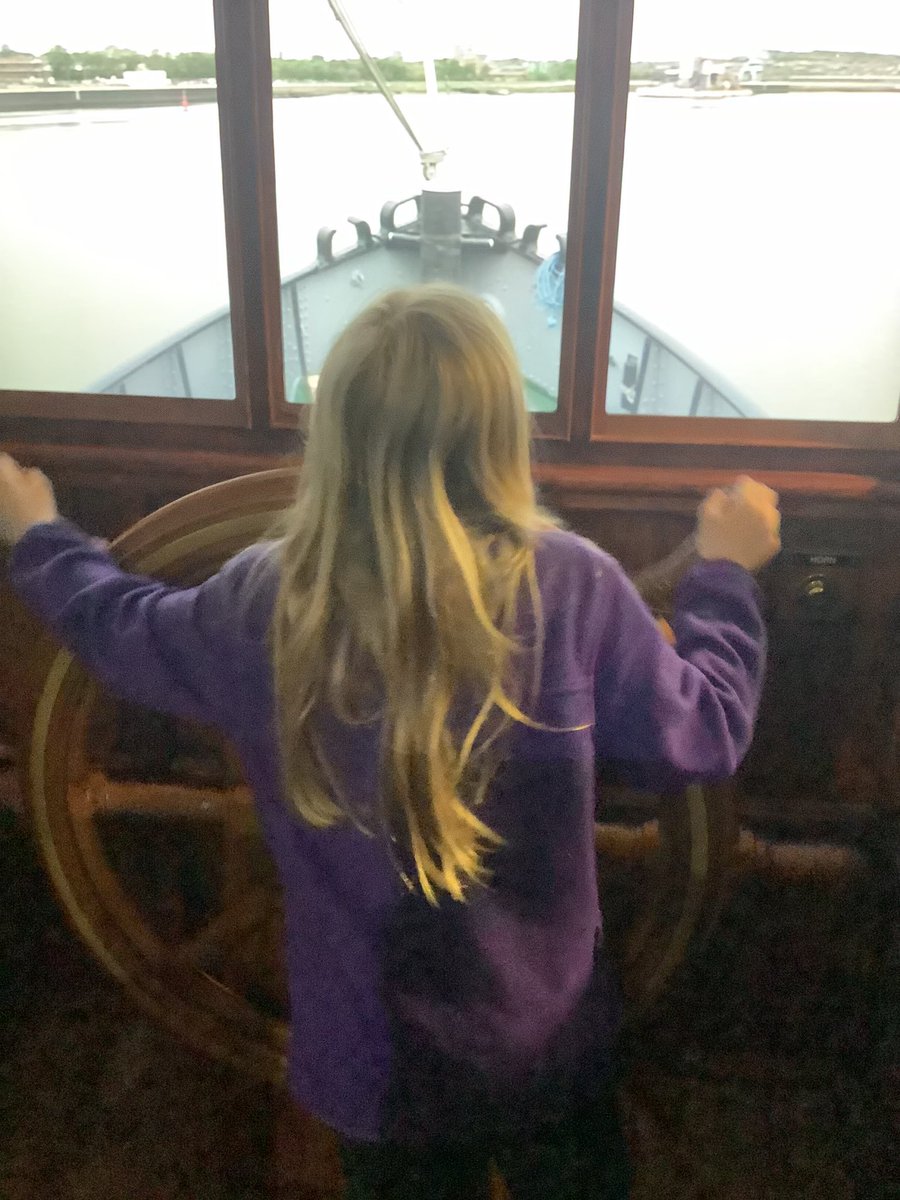 Emerald_EPS's tweet photo. Year 5 enjoyed their trip to the Guildhall Museum exploring the Victorian era and boats in preparation for STEM week @GarnetClass @IPAT_Edu @PrimaryElaine https://t.co/MVGmBluZr1