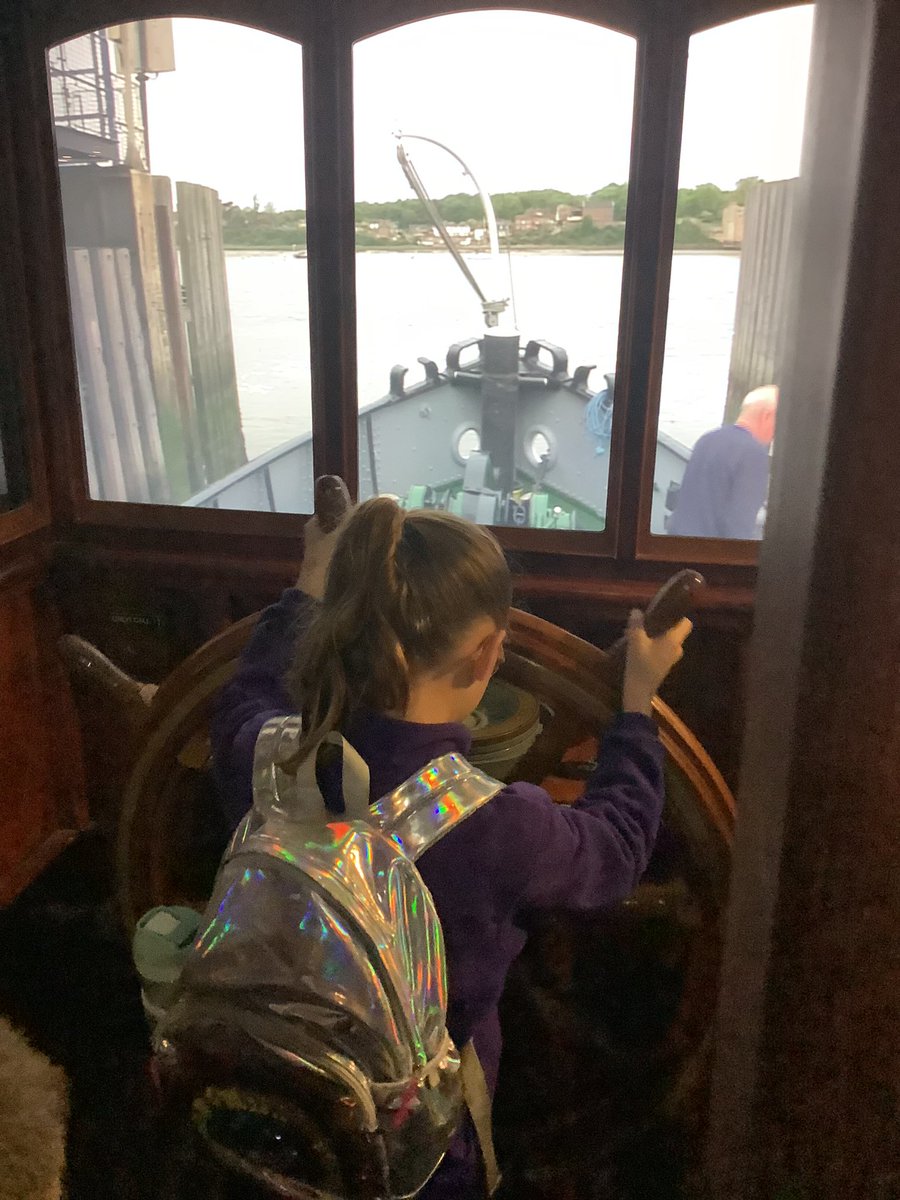 Emerald_EPS's tweet photo. Year 5 enjoyed their trip to the Guildhall Museum exploring the Victorian era and boats in preparation for STEM week @GarnetClass @IPAT_Edu @PrimaryElaine https://t.co/MVGmBluZr1
