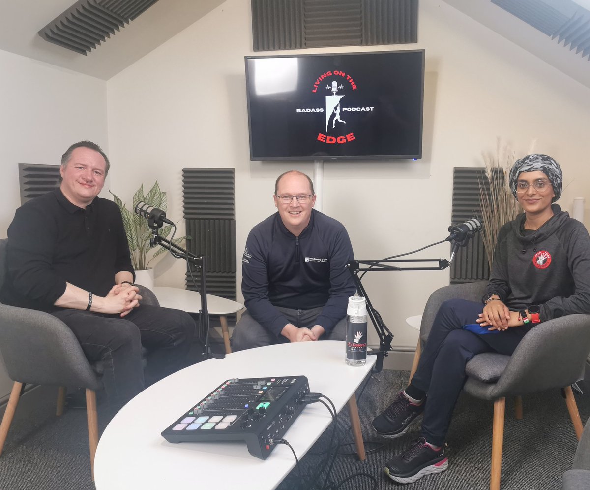 AcademyZs's tweet photo. Thank you @thechronicedge for the opportunity to talk about the charity Z's Defence Academy, martial arts journey and the Guisness world Records with worlds highest events. Studio was based in #contentcreatorsblackpool
podcast coming soon.......
#blackpool #podcast #Lancashire https://t.co/ot5mzkJ5bS