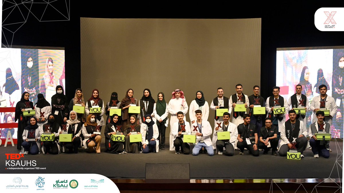 TEDxKSAUHS's tweet photo. ولكلِ من سعى لإظهار يوم ٧ مايو بحلته، ممّن لم تغب عنهم أبسط التفاصيل الصغيرة، ولكل من بَذل لسد النقص وإغلاق الثغر، شكرًا لكلِ دقيقة قضيتموها في إعداد خطةٍ وتنفيذ عمل، وشكرًا لترككم نسخة من TEDx لا تُنسى في ذهن كُل حاضرٍ ومُنظم.
#أنتمي_لأكون #TEDxKSAUHS https://t.co/IG7y2VQ63m