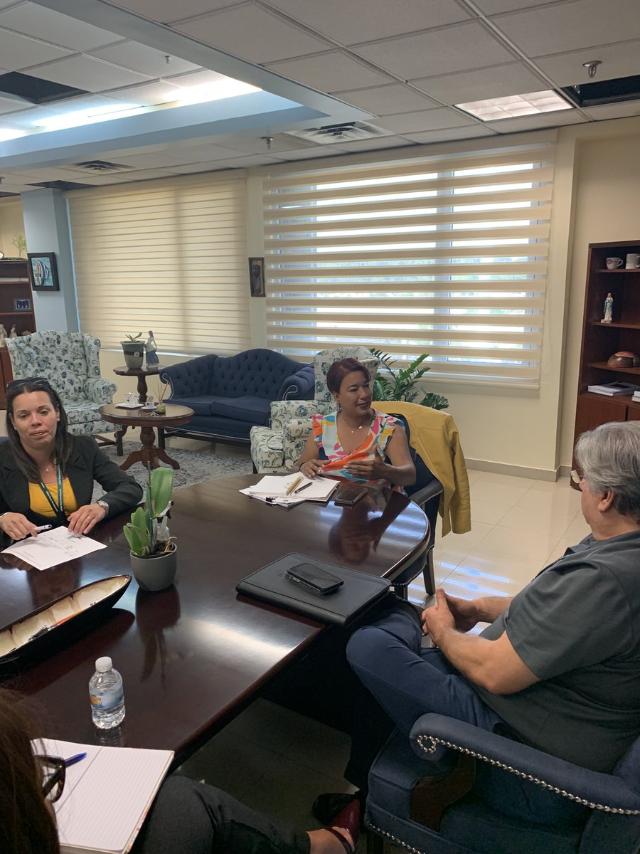 RD_PuertoRico's tweet image. @MaxJTrujillo State Director of @RD_PuertoRico &amp;amp; Staff had a meeting with @MVEGA2016 Mayor of Vega Alta. We explained Rural Housing , Community Facilities &amp;amp; Water Programs.
rd.usda.gov/pr 
#CommunityDevelopment #HousingProgram #TogetherAmericaProspers