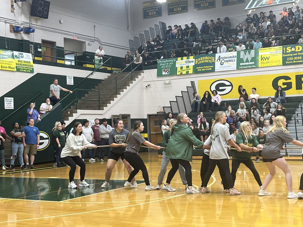 Softball with the win in tug of war this morning.  #GWP
