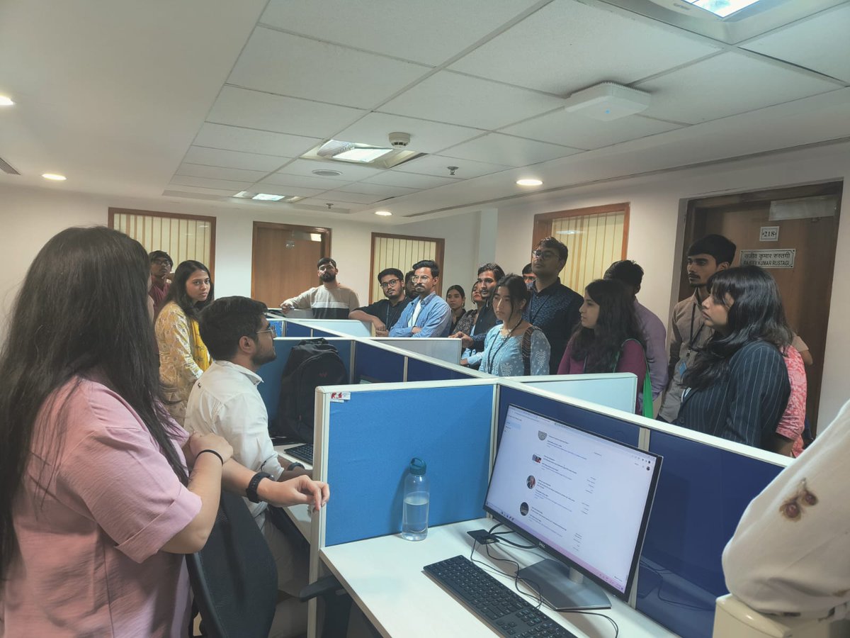 IIMC_India's tweet image. 1/4
During this insightful visit, the students delved into the fascinating world of fact-checking and research, gaining valuable insights into the PIB's initiatives, roles &amp;amp; responsibilities in #publiccommunication.