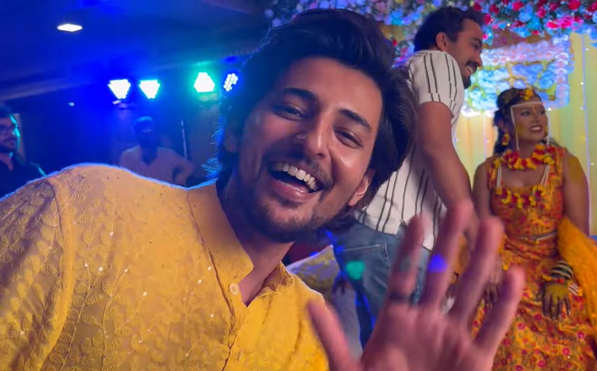 ritika_dz's tweet photo. cutuuuuu⭐💛🌞🌻 https://t.co/rXn3jVLmyX