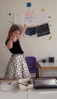 Boulevard 4th grader Olivia Forte entered the Young Entrepreneur Pitch Challenge as part of a choice menu assignment in Ms. Stoller's class. Her pitch for Focus Pocus Ear Buds was among the winning 4th grade entries! Check it out here: ow.ly/k3rj50OmBHt Way to go, Olivia!