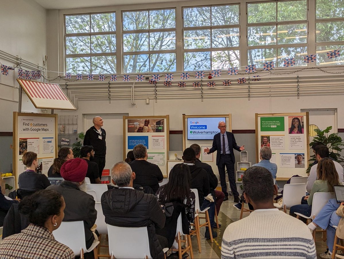 GoogleUK's tweet photo. Thanks for having us Wolverhampton 🥳 

We may have brought the skills but we were met with immaculate vibes.

A special thanks to @patmcfaddenmp for joining us and to everyone who came!

Find more free skills training → https://t.co/4zOFTLRu8I https://t.co/gWN93ZtpMW
