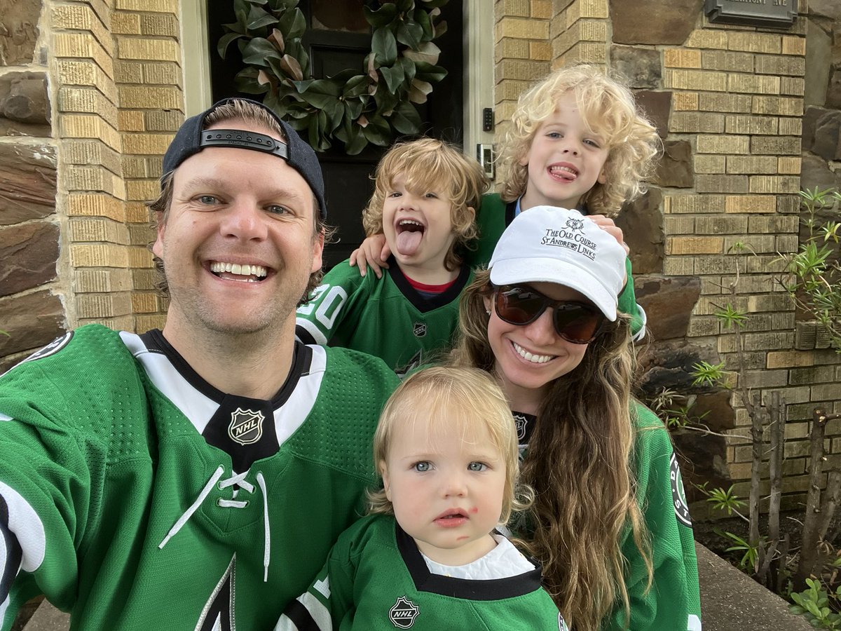 Ashleighf7's tweet photo. @jwclark @DallasStars That’s my husband and father of three, he was sending a photo to our kids since they are little and couldn’t be at the game! They have always wanted to and haven’t yet!!! https://t.co/AQufkzRE1b