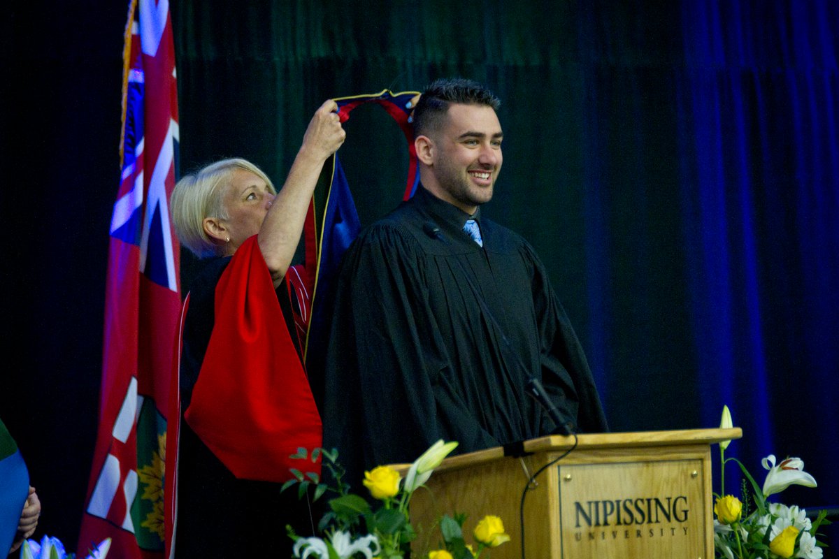 NipissingU's tweet photo. We’re one month away from #NUConvocation! As we prepare to celebrate the class of 2023, we’d like to take a look back at some of our favorite moments from past ceremonies. We’re looking forward to creating more memories with our newest graduates! #Classof2023 #NipissingAlumni https://t.co/4IUmLriQk4