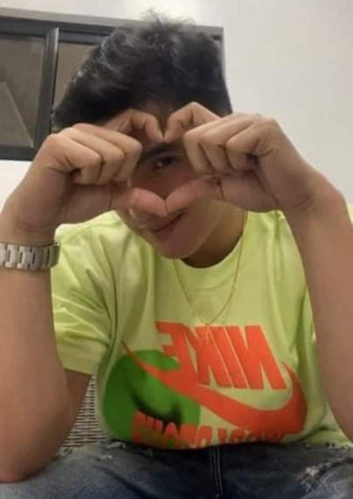 The key to being happy is knowing you have the power to choose what to  accept and what to let go.

MYGZ QUEZON CITY

#HonoraryAwardMygzMolino