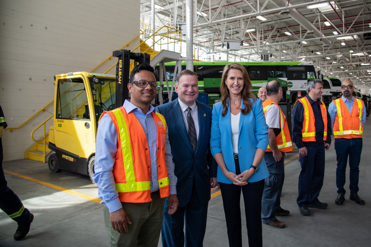C_Mulroney's tweet photo. New clean, green transit options are hitting our roads! 🚌⚡️ 

We’re launching two new zero-emission electric GO buses to help get you where you need to go. 

Learn more: https://t.co/CJBaa5hEK8 https://t.co/ovoPRrpqoz
