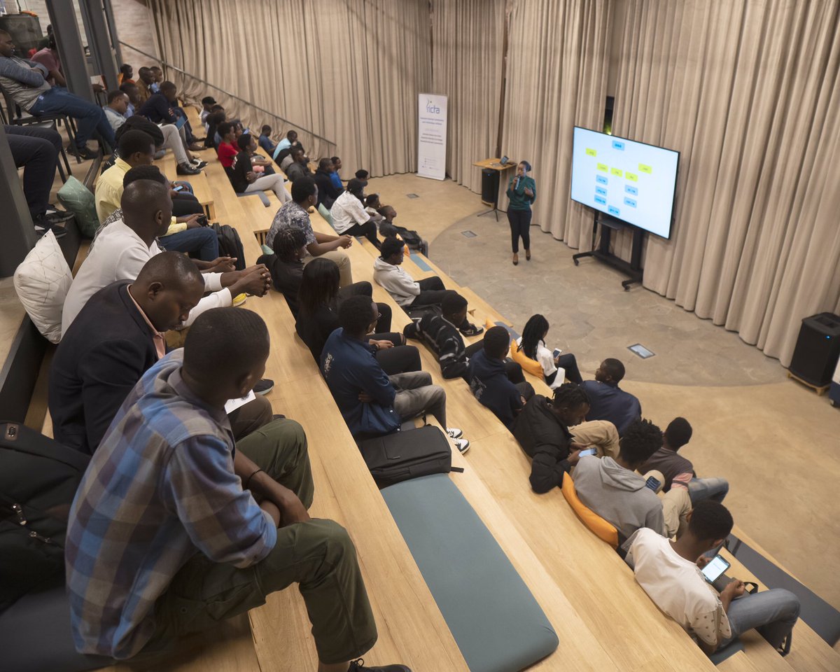 RICTAInfo's tweet photo. Today we had an amazing brainstorm session with web/software /Apps developers & other IT Entrepreneurs on how to become AkadomoRw Resellers & other business opportunities
#RWAwareness #UniversityTour #YouthEmployment https://t.co/tvf8hGpEpV