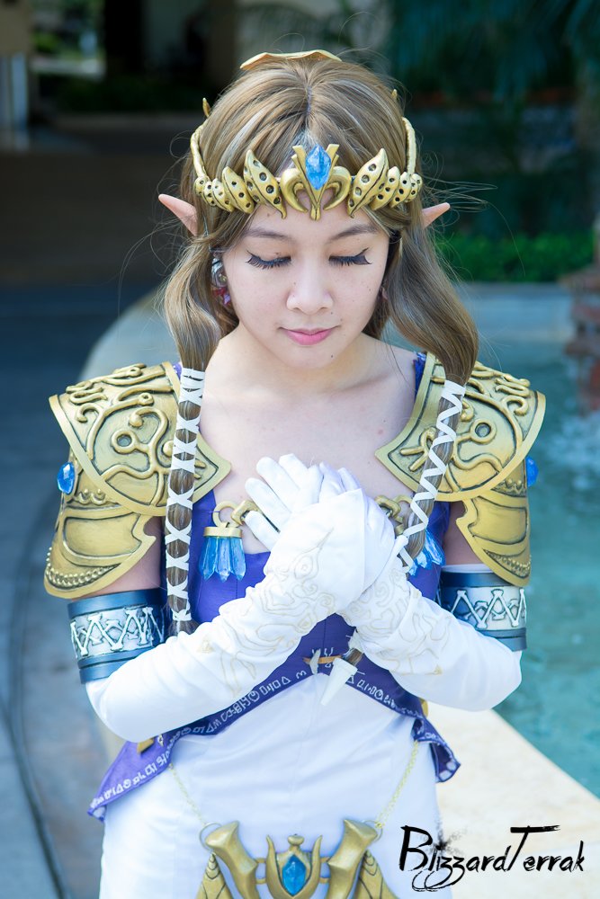 Riding the #zeldaBreathOfTheWild2 #tearsOfTheKingdom hashtags!
#zelda @super16bitsan

#legendOfZelda #nintendo #nintendoCosplay #princessZelda #hyrule #zeldaCosplay

#cosplay #wondercon #wonderconCosplay #wondercon2015 #wondercon2015cosplay @WonderCon