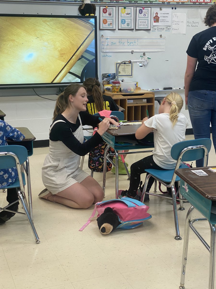 April Cheuvront's AP Environmental Science students visited Freedom Trail Elementary School to talk to Mrs. Avery and Mrs. Berry's 1st graders about ways to protect the environment.  High School students read to the class and did a fun activity.