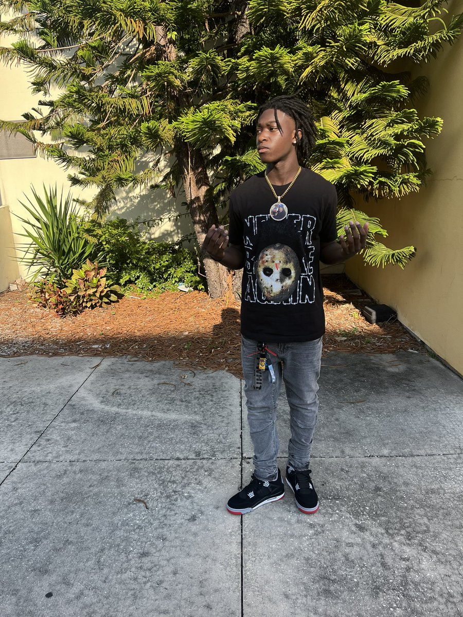 Blessed to see another year🙏🏾 and successful blue n gold game next week it’s up6️⃣🃏