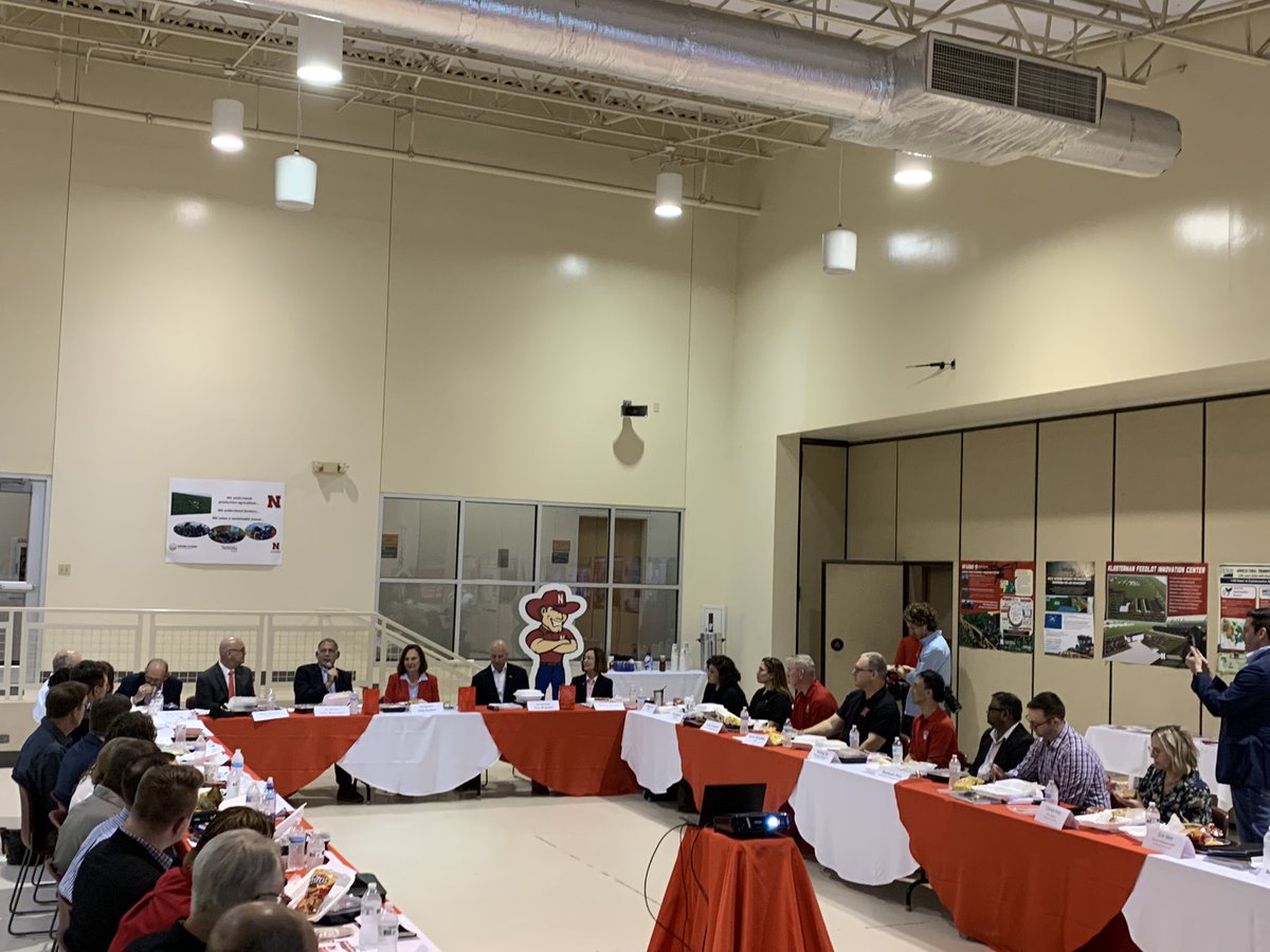 nebr_matt's tweet photo. Great opportunity today to share @UNL_IANR precision agriculture and climate-smart research and producer engagement with @SenatorFischer, @JohnBoozman, @PeteRicketts, @SenateAgGOP staff, and Nebraska stakeholders. https://t.co/E8AO1Q7q4Z