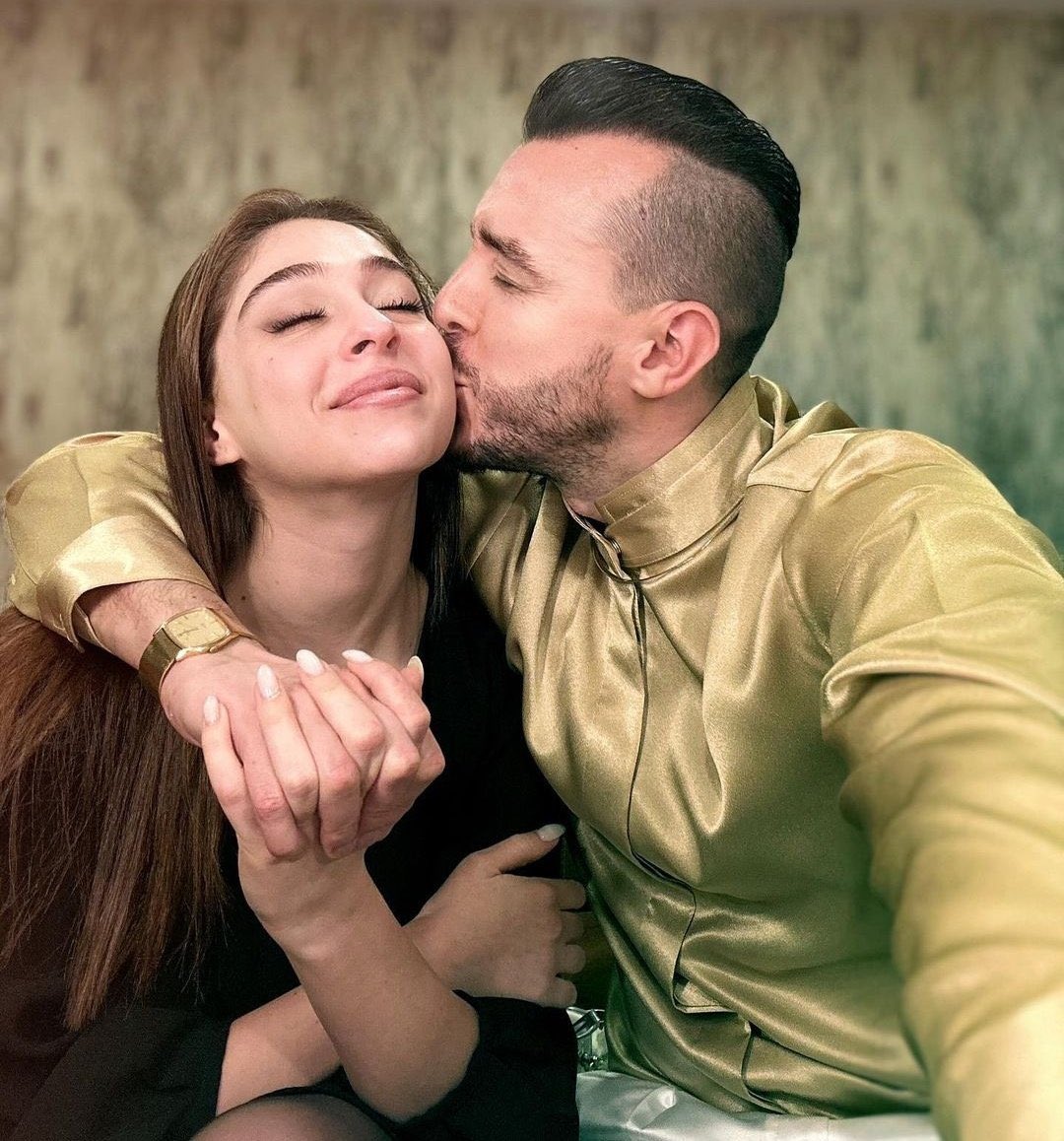 EtkinlikCemre's tweet photo. İyi akşamlar herkese 💋
#CemreBaysel https://t.co/X8LC6QBtW7