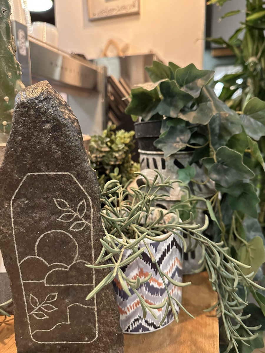 _itscta's tweet image. Coffee/chocolate/doodling/ مساء الخير