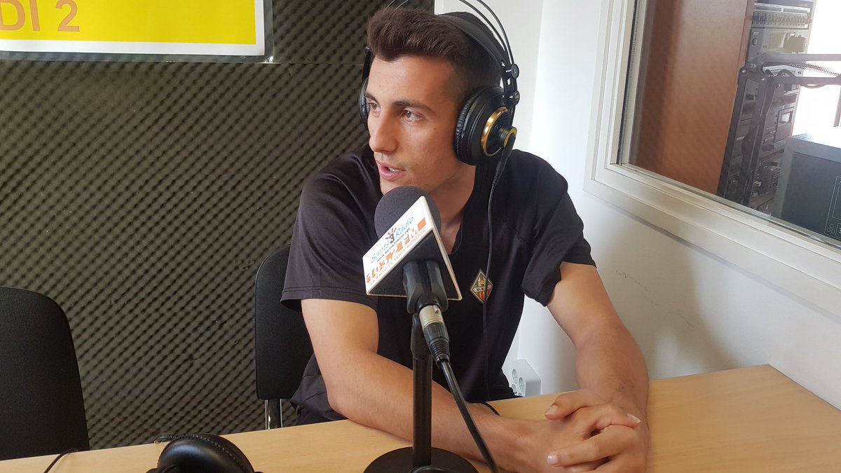 fsantsFM's tweet photo. 🆕️Força Sants🆕️

📌El gran any de l'Infantil A i el possible ascens amb @guille_1125 i els jugadors Biel i Julen.
📌La RFEF amplia de 16 a 18 els equips de Tercera amb @AlbertPostils

🎙Presenta @HandersMarc

Ivoox: https://t.co/lQAnUZIHga
Spotify: https://t.co/1Z0TXYC8Rs https://t.co/vZklJnDsUu