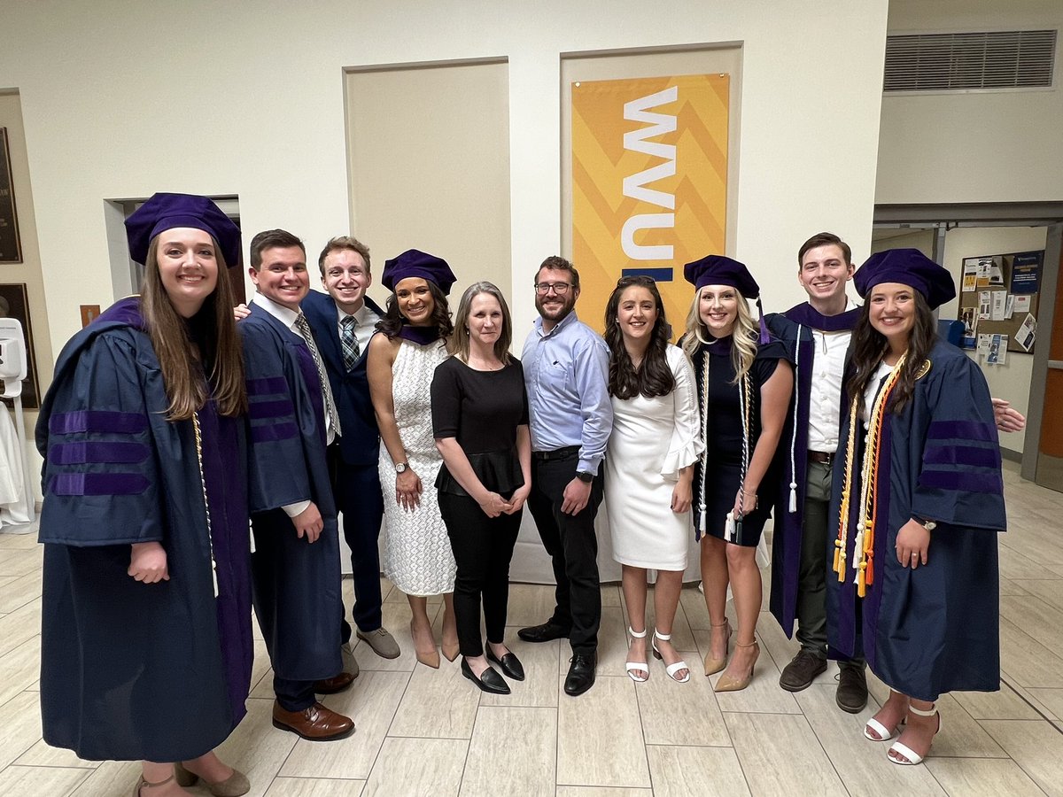 WVInnocence's tweet photo. Congratulations to the 2022-23 WVIP students who all graduated from @wvulaw today! Thank you for all of your hard work this year! And good luck as you embark on your careers! https://t.co/XN1mUuBvMH