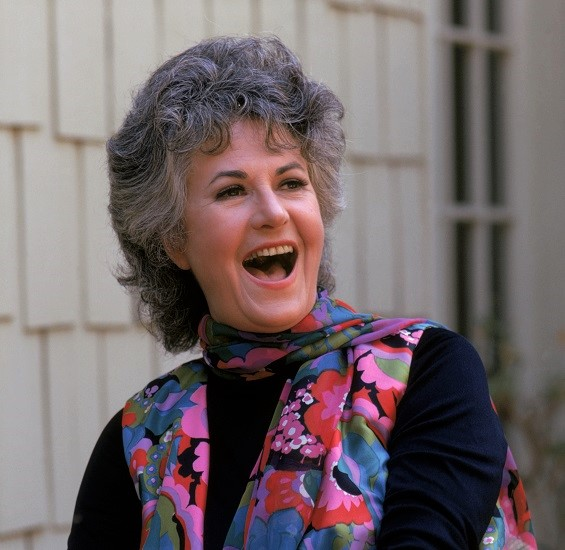 NLCarolynMuse's tweet photo. Remembering film/stage/television actress and comedian Bea Arthur, who was born #OTD (May 13th) in 1922. #TheThreePennyOpera #Mame #LoversandOtherStrangers #AllintheFamily #Maude #HistoryoftheWorldPartI #TheGoldenGirls #DavesWorld #BeggarsandChoosers #EnemiesofLaughter https://t.co/YdpUDzoWPJ