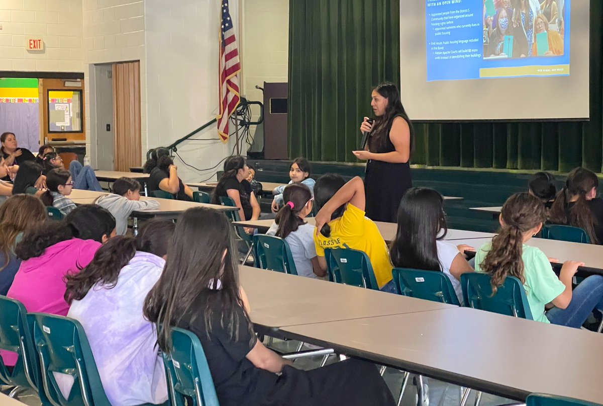 LasPalmasEISD's tweet image. Thank you to @TeriCastilloD5 for joining us for Fierce Female Friday!!! Our students appreciated hearing about all you do for the community! #LPEPawsUp #LPLS4Girls