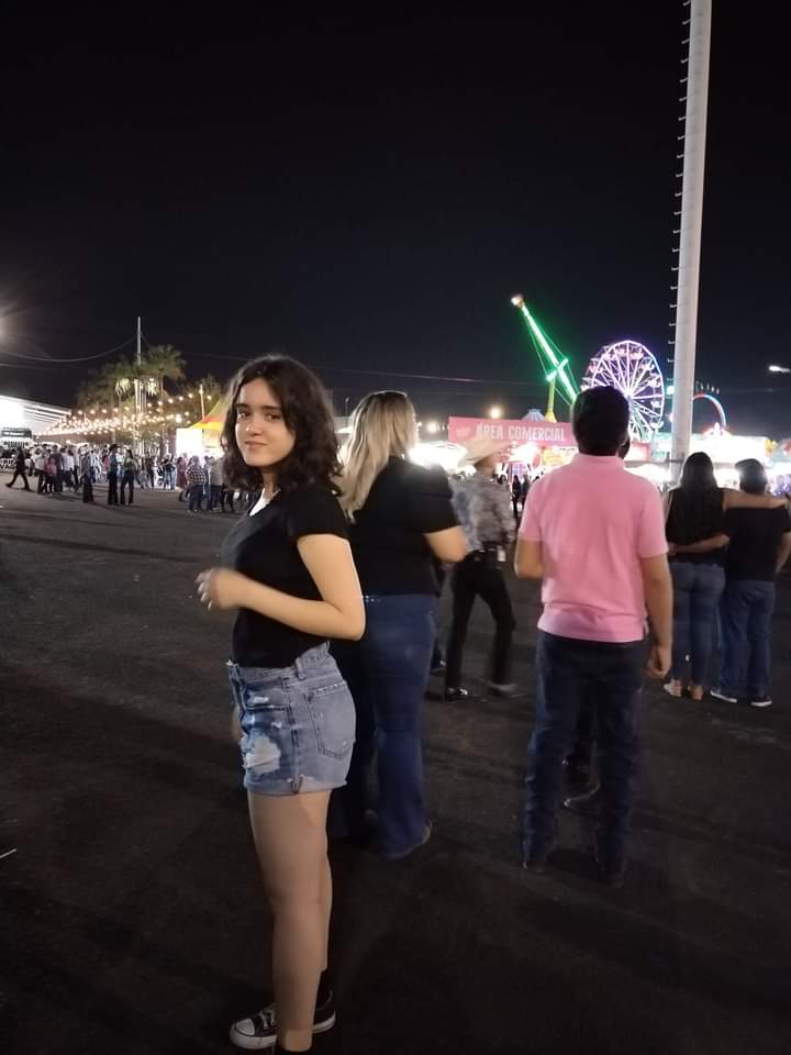 TeresitaLemcam's tweet photo. #AlertaAzul Valeria Sofía García Ortiz con condición #autismo se encuentra desaparecida.
Fue vista por última vez en Paseo San Ángel.
Compartan, y si tienen información, repórtense a los siguientes números de la Fiscalía de Justicia del Estado:
662 289 8800 ext. 15392 o 15407 https://t.co/aXvvCCSUnM