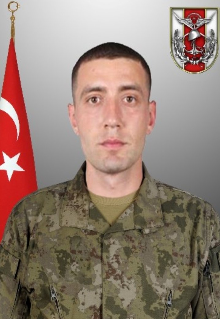 Irak'ın Kuzeyi Avaşin bölgesinde icra edilen Pençe Yıldırım Operasyonu'nda terör örgütü PKK tarafından gerçekleştirilen saldırı sonucu P. Söz. Er Muhammet Küçük Şehit oldu.

Ruhu Şad Olsun..