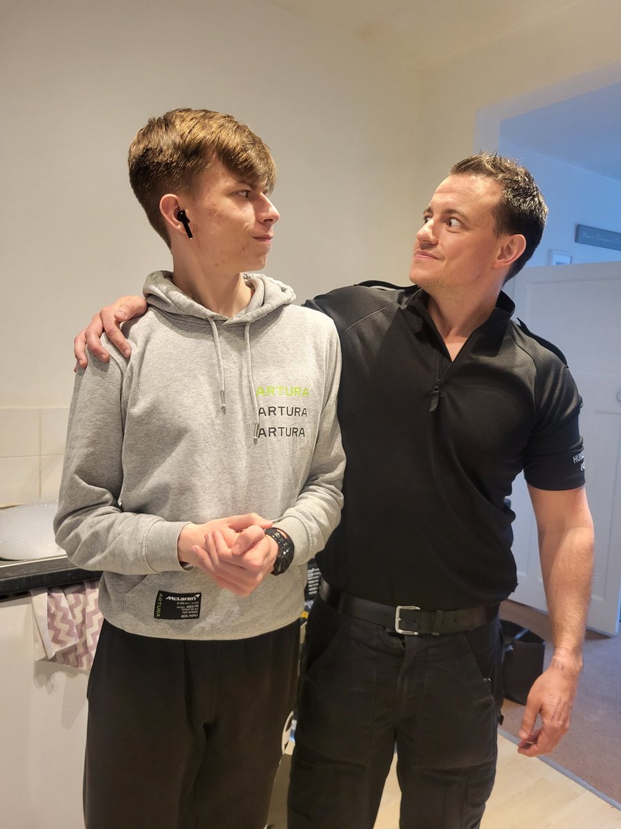 beckscurley's tweet photo. That moment when you realise your son is now taller than you!!! Ha..
How am I even old enough to have a 17 year old....!!! 
#myboys #firstloves https://t.co/z4hpQ2jwqH