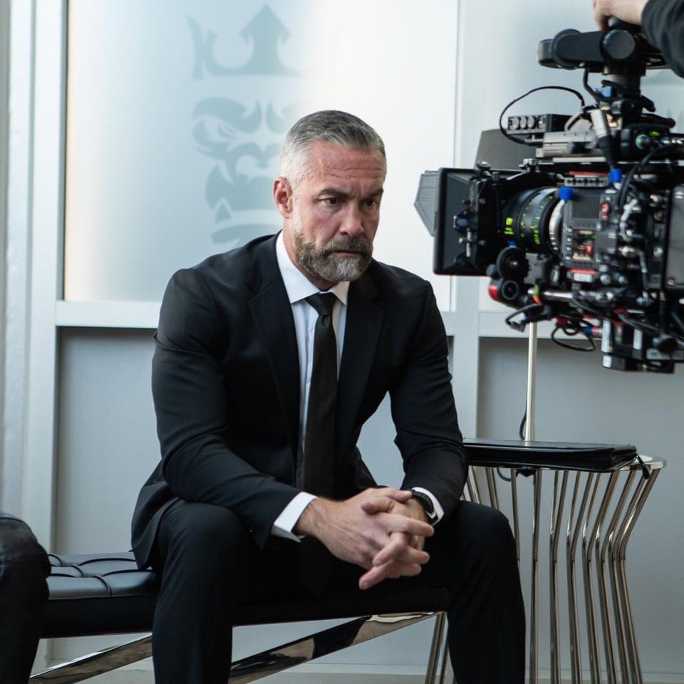 swat_deaconluca's tweet photo. i’m ready for my closeup, Mr. Dolan… @timdolan 

all new @swatcbs TONIGHT!
8pm on @cbstv 

@The_VINO 
.
.
Repost @jayharrington3 
.
.
 #swat #swat2023 #swatseason6 #swatfridays #swatcbs #cbstv #sptv #rollswat #forgetshorty
(S6xE21) https://t.co/5ysJu7swV1