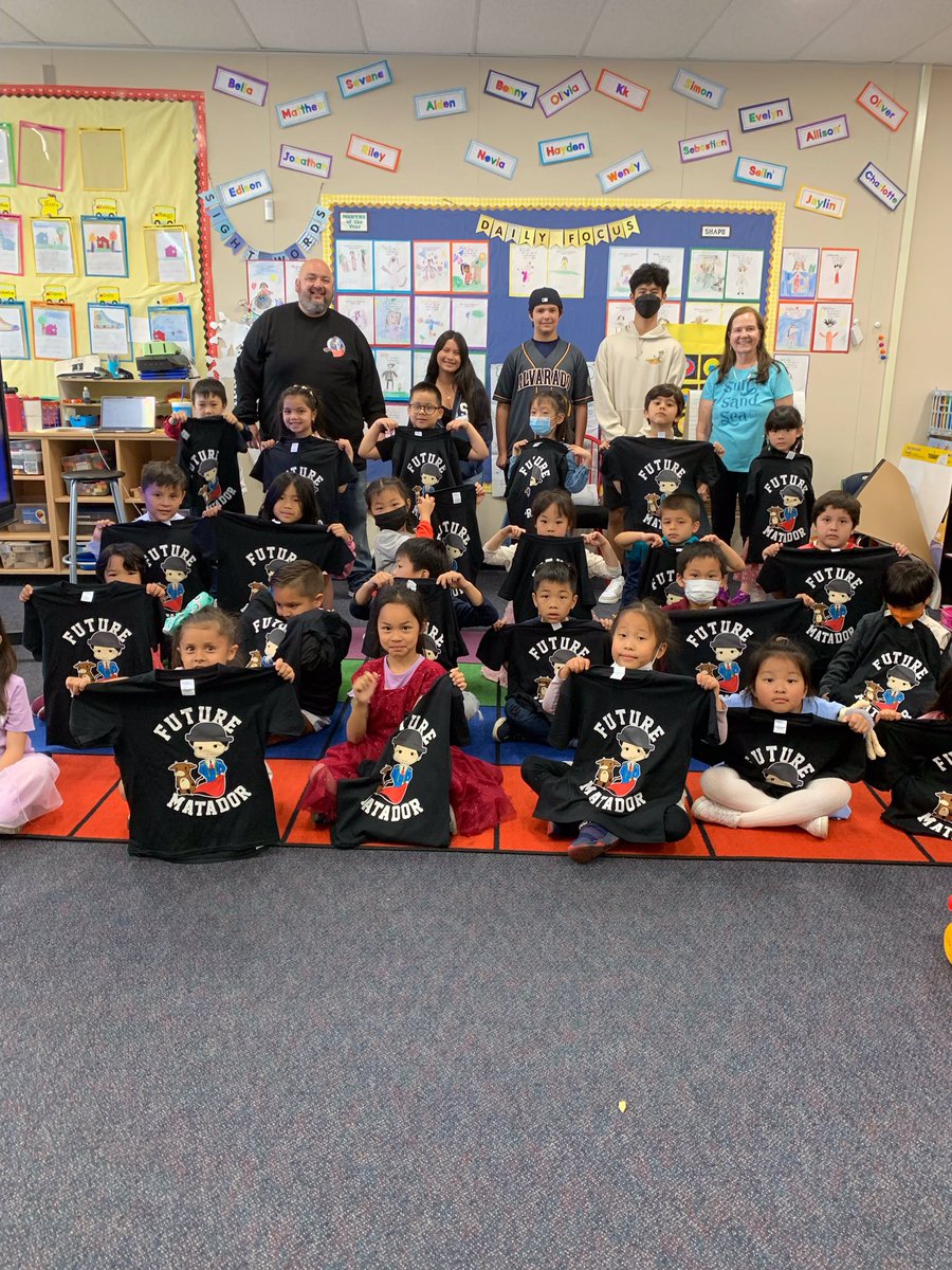 killianschool's tweet photo. Thank you Principal @ScottCavi for visiting our #futurematadors! @RowlandSchools @AISMatadors https://t.co/2KlYUMl4P1