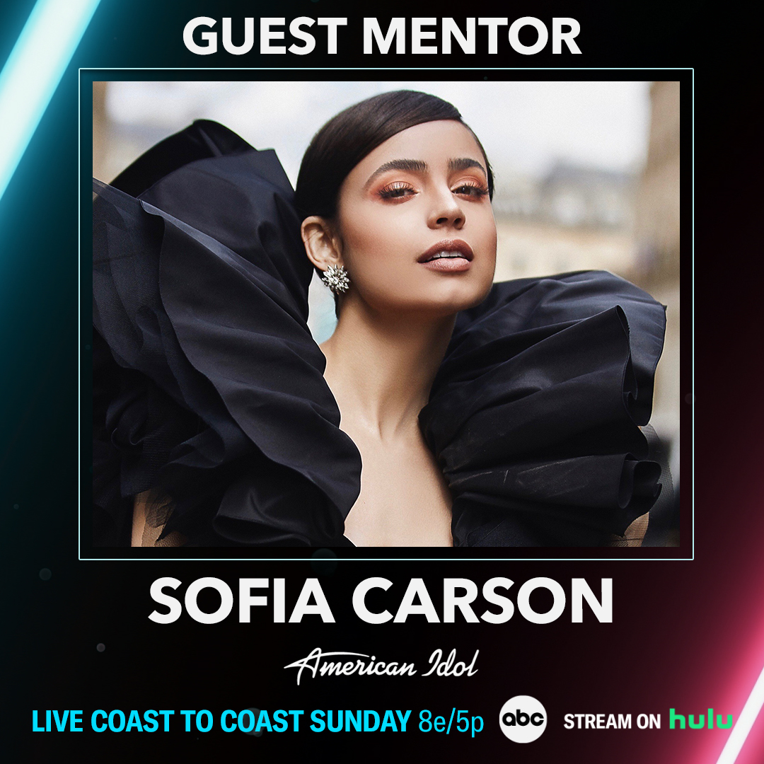 AmericanIdol's tweet image. How lucky are our Top 5️⃣ to have @SofiaCarson as their #DisneyNight mentor? 💜 Tune in TOMORROW on #IDOL!