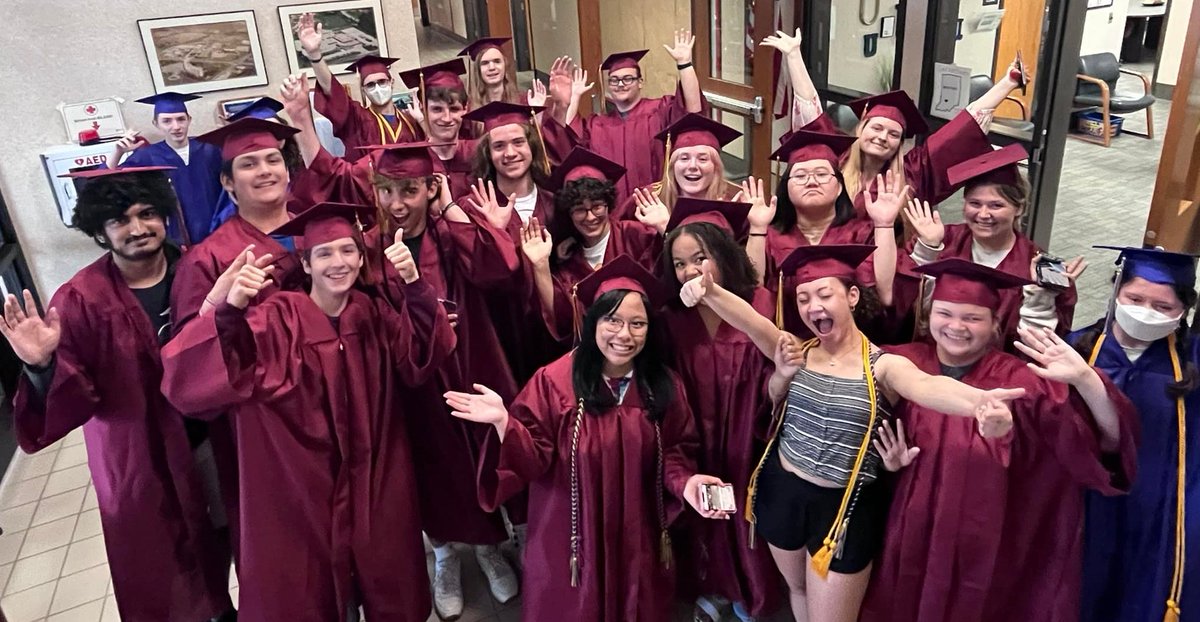 MCCSC Senior Send Off will be on Tuesday, May 16th from 3:15-3:45 pm. Seniors can wear their cap and gowns and are invited back to their Elementary School for a final walk through!