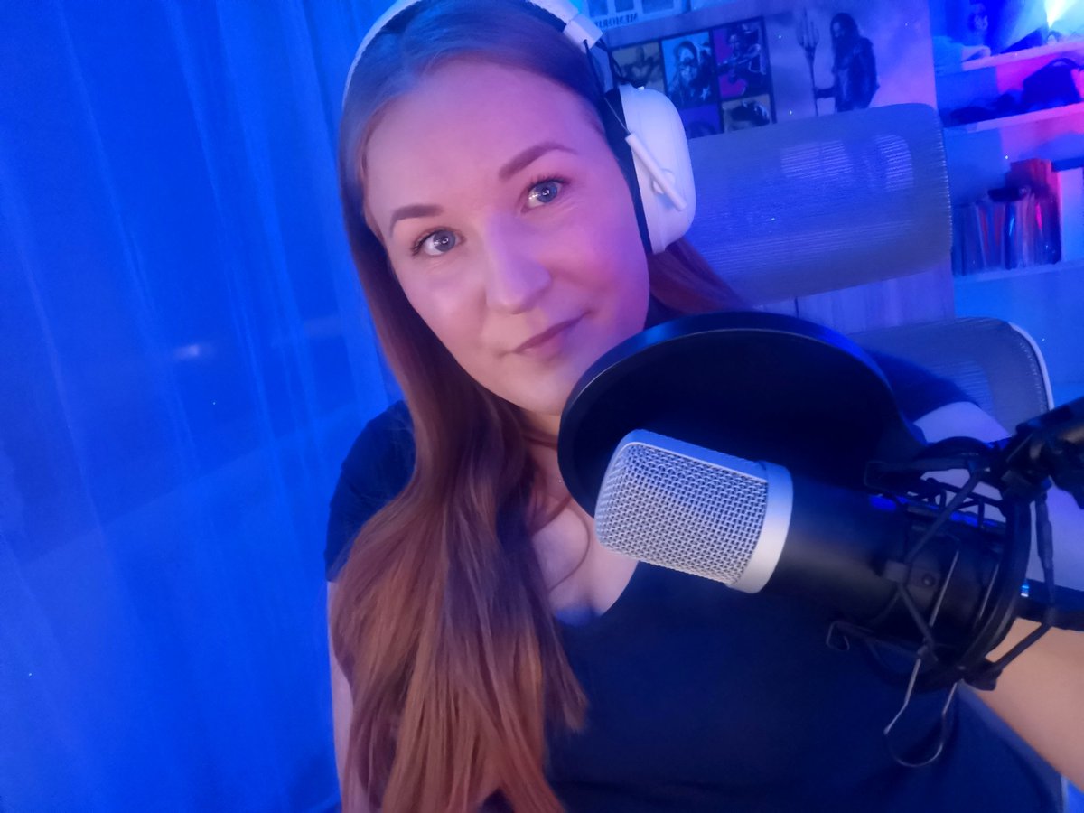 Fanta Fridays! playing fortnite today😋😁 I'm live now -> twitch.tv/FantasyNr1 !!! 😍 #twitch #fortnite #playing #friday #fridaynight #supportstream #live #letsgo #happy #hello #friday #SupportSmallStreamers #streaming #live #hello #happyfriday #twitchtv