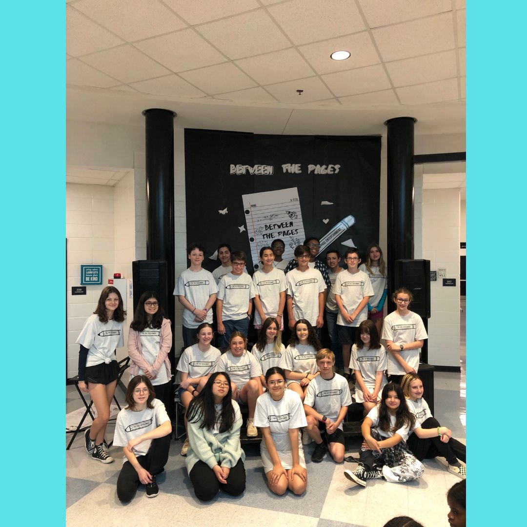 Our latest album, Between the Pages, is live!  Join in on the listening party fun!  Remember to SHARE and SUBSCRIBE.
youtube.com/channel/UCabf-…
#newmusic #hallpasscreates #betweenthepages #middleschool #musiceducation