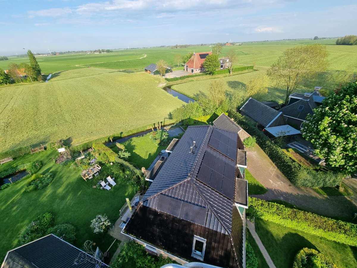 RadboudMenso's tweet image. #Zonnepanelen #Friesland #Mensonides Mensonides.NL