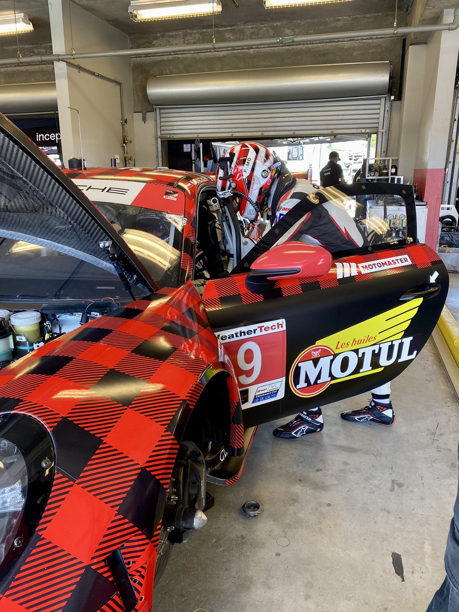 Our first practice is today at 4pm ET, so we found a way to kill some time! Driver change reps are underway here at @WeatherTechRcwy. #IMSA | #PlaidPorsche | #MotulCoursedeMonterey