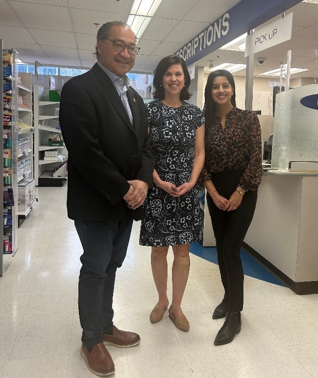 RxA’s Past President, Kelly LaForge, and Leadership Cohort member Shivali Sharma met with Candidate @richardwongedm Edmonton City Centre. Thank you for taking the time to discuss the value and importance of pharmacy in providing a solution to the healthcare crisis.