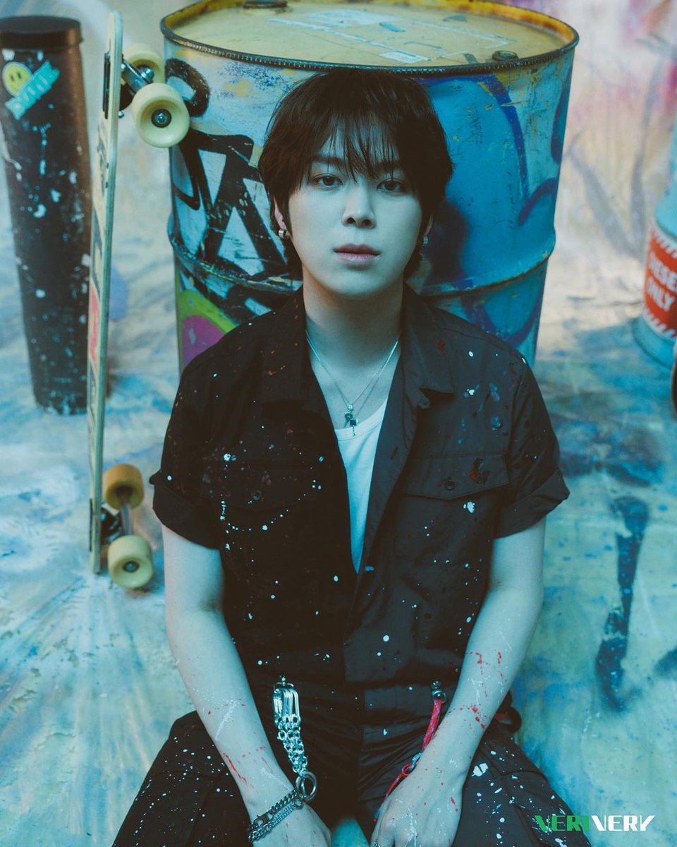 verivery_arg's tweet photo. VERIVERY 7TH MINI ALBUM
[Liminality - EP.DREAM] - Crazy Like That

SPECIAL PHOTO
#연호 #YEONHO

🎧 2023. 05. 16. 6PM (KST)

#베리베리 #VERIVERY #VRVR
#Liminality #EP_DREAM
#Crazy_Like_That
#20230516_6PM https://t.co/dcmbSMjeTZ