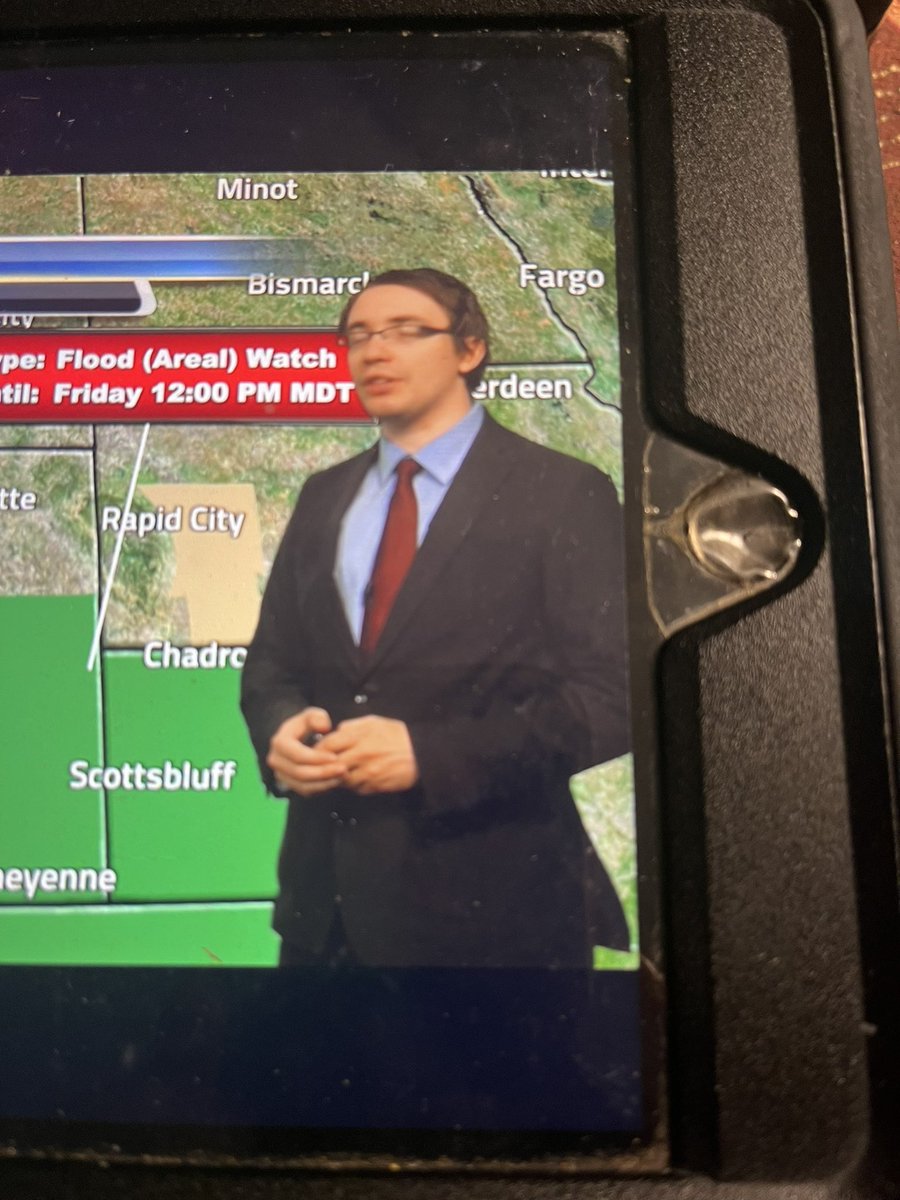 donniewalden's tweet photo. @sternshow I think our weatherman in Cheyenne Wyoming looks like JD.  Do you agree? https://t.co/uSbtCtmgoK