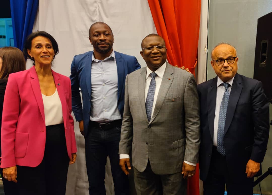 #RIIN Rencontre à Abidjan avec Madame Chrysoula Zacharopoulou, la Secrétaire d'Etat Chargée du Développement, du Ministre de la Communication et de l'Économie Numérique Monsieur Amadou Coulibaly, de l'Ambassadeur de France, S.E.M Jean-Christophe Belliard,  et de notre Président.
