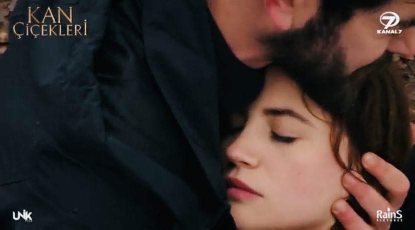 ´bu bahçede açacak bir gül değildi. solup gitmesindense başka topraklarda yeşermesi daha iyidir` 🥀 
#KanÇiçekleri #DilBar