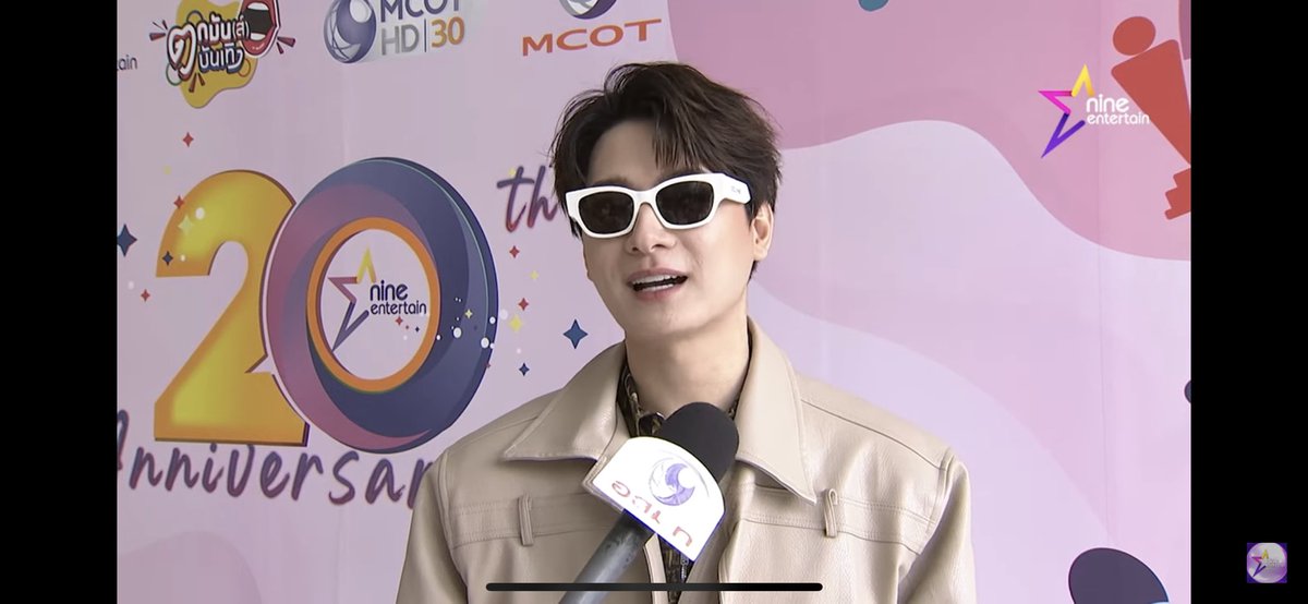 peraya_official's tweet photo. “คริส” ลั่น! โสดสนิท เล็งหาคู่ชีวิต เผยเสปกสาวในฝัน 

Cr : YT NineEntertain Official 

https://t.co/C5ThDJuQPj

#KristPerawat https://t.co/Nq6CgBHQ7l