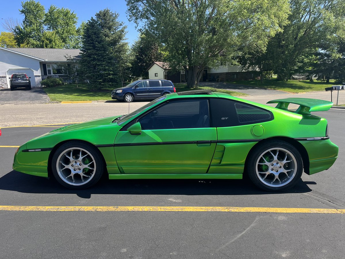 FanaticsFiero's tweet photo. 21 Days till the #Wisconsin Dells Run! We are Excited, are you #FieroFanatics ? https://t.co/ce30Gu0Kcn
