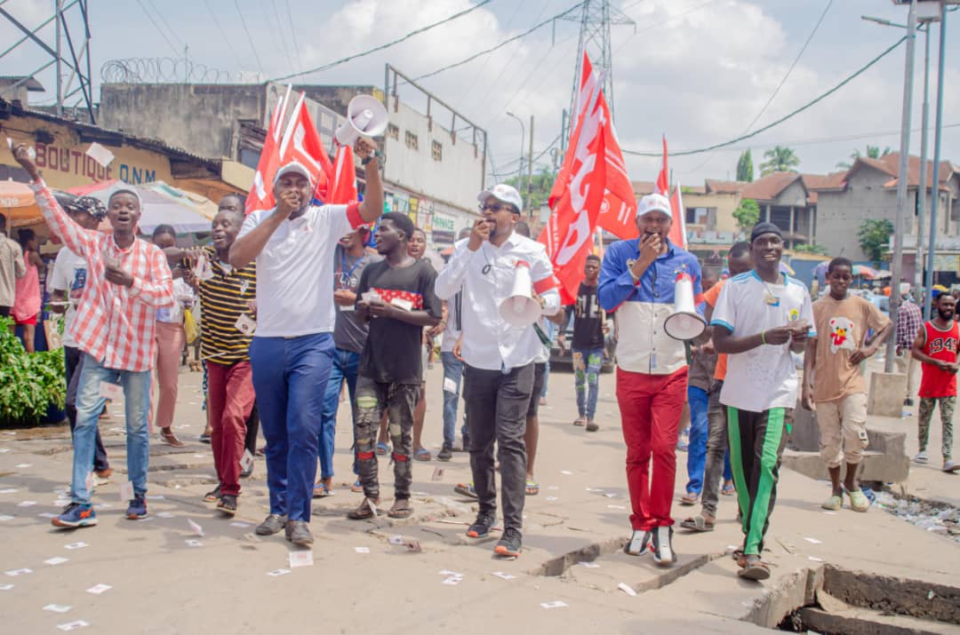 PatrickPukuta's tweet image. Malgré le report de la grande marche de l'Opposition Congolaise au samedi 20 mai 2023, nous de la Ligue Nationale des Jeunes/L.G.D., continuerons toujours la mobilisation, les descentes sur terrains, chers Jeunes restons toujours aux aguets !