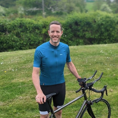 CareTalkMag's tweet photo. Unique IQ chief David Lynes sets £10,000 target for The Care Workers’ Charity - https://t.co/MtgqV8THIU

@UniqueIQ @CareWorkersFund https://t.co/9tJqhyBrK7