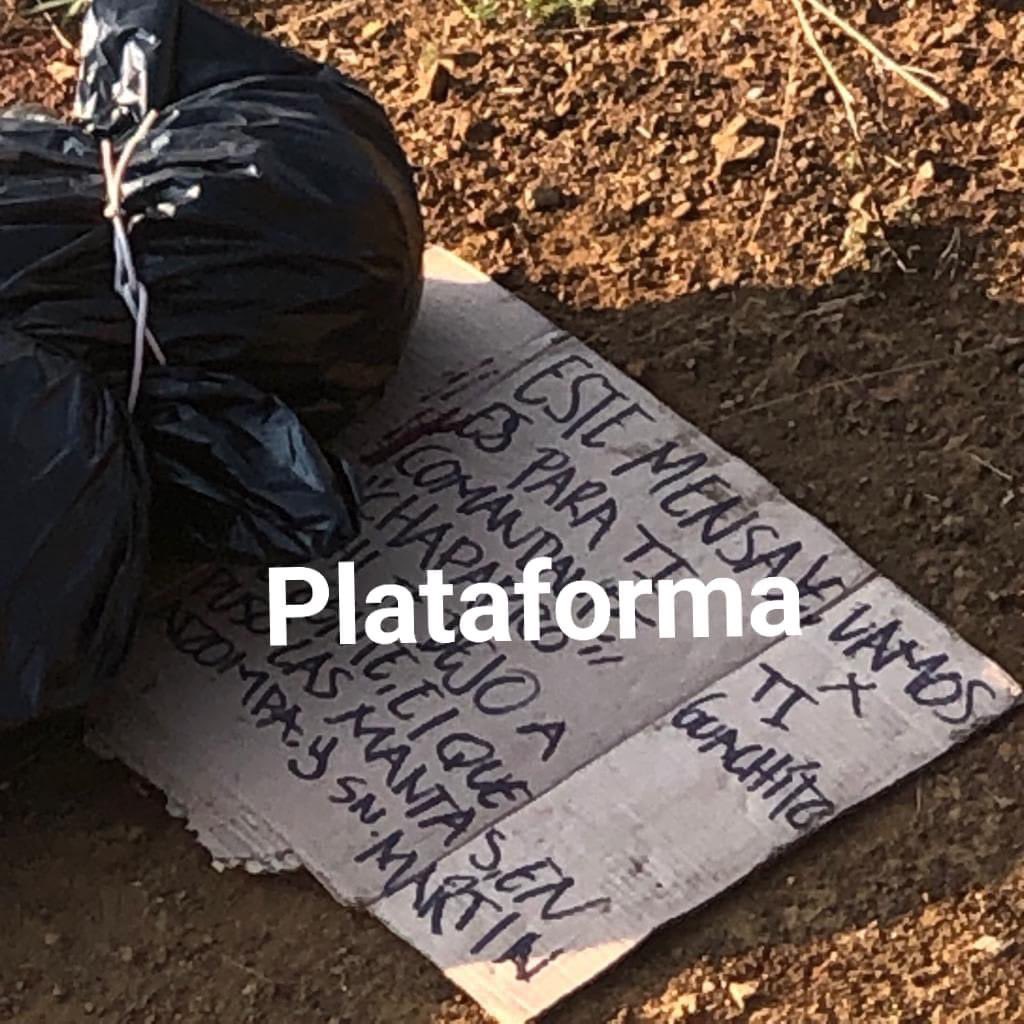 LaVilChismosa_'s tweet photo. Asegura el #Pirrurris de @jesusromerooax que la delincuencia está disminuyendo drásticamente, lo está cegando la soberbia @salomonj.
Hoy en #Cuilapam un desmembrado por la delincuencia.
@LagarrapataS22 @ponglz @arriba_oaxaca @oaxaca_verdad @csalinasfoto @oax_77 @JuliusAlvCampbe https://t.co/s1ymwNkFmh